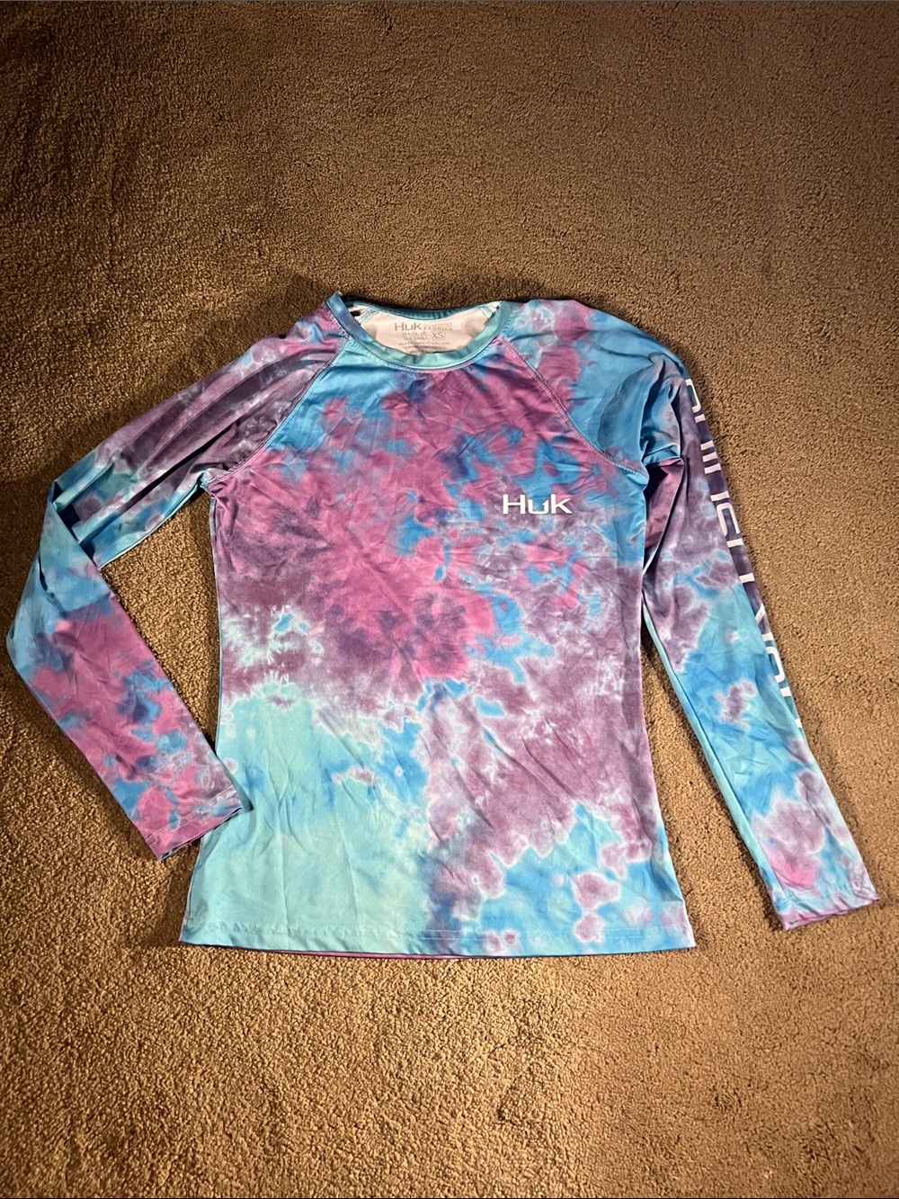 Huk Women's Tie-Dye Performance Long Sleeve Fishing Shirt - Blue Purple Teal